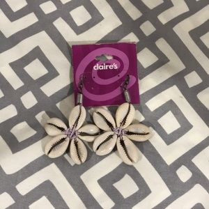 Claire’s shell earrings